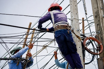 El plan establece que los cables aéreos que sigan en funcionamiento se trasladarán bajo tierra de forma gradual según condiciones técnicas, ambientales, urbanísticas y económicas - crédito Enel Colombia