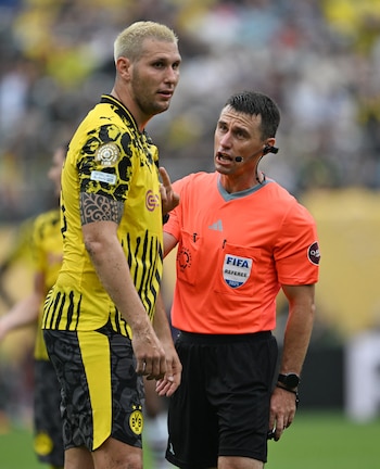 Ilgiz Tantashev dirigió el partido