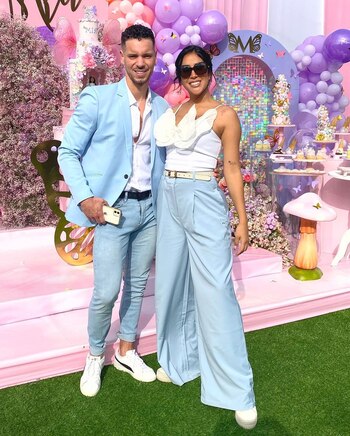 Melissa Paredes y Anthony Aranda.