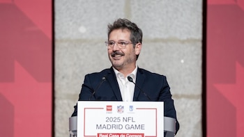 La Comunidad cree que Presa "nunca" ha querido jugar en Vallecas y que no lo ha mantenido "en condiciones"