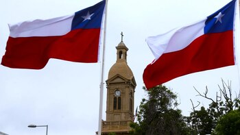 Chile se mantiene en la