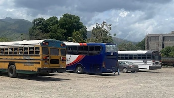 Violencia en Honduras: empresa de transporte suspende operaciones en Colón por amenazas de extorsión