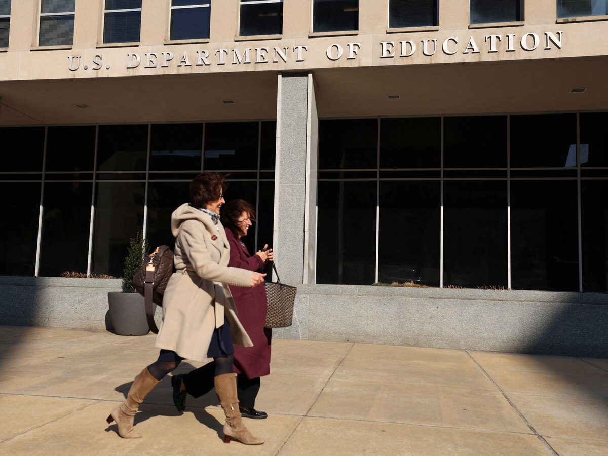 Department of Education Reopens Student Loan Reimbursement Requests reopening applications for