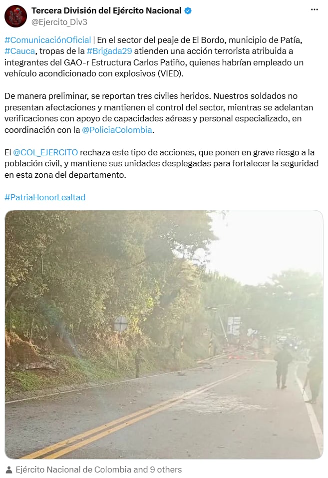 Ataque con vehículo explosivo dejó tres civiles heridos cerca del peaje de El Bordo - crédito @Ejercito_Div3/X