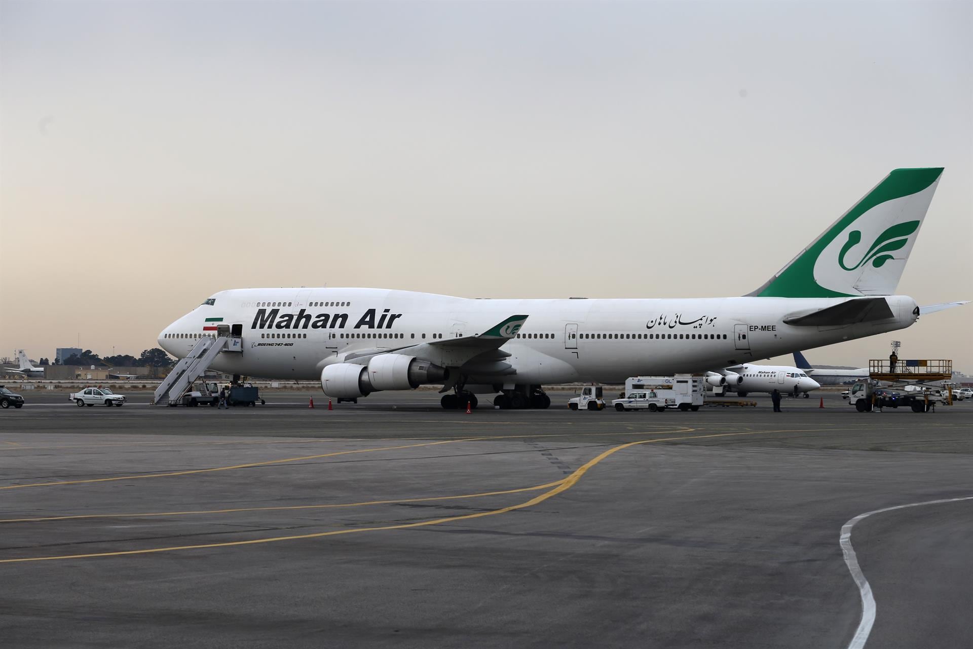 EEUU sanciona a cuatro empresas por prestar servicios a la aerolínea iraní Mahan Air