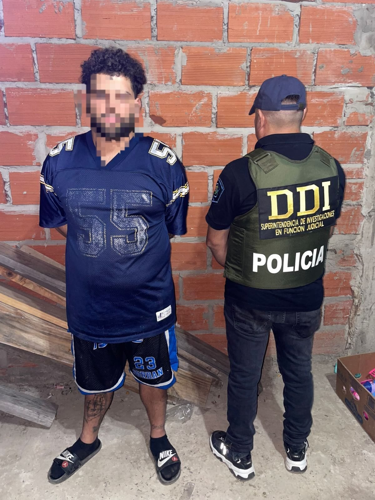 El sospechoso detenido por tenencia de estupefacientes