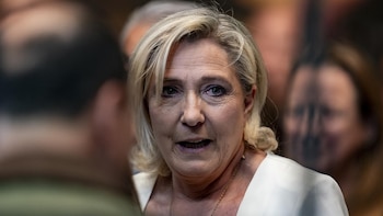 Le Pen denuncia la "trumpificación" de Macron: "Está adoptando un lenguaje extremadamente crudo"