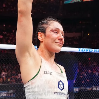Las tarjetas 29-28, 29-28 y 29-28 confirman el triunfo de Alexa Grasso en Glendale, Arizona, tras tres rounds de presión y resistencia. (Crédito: RS)