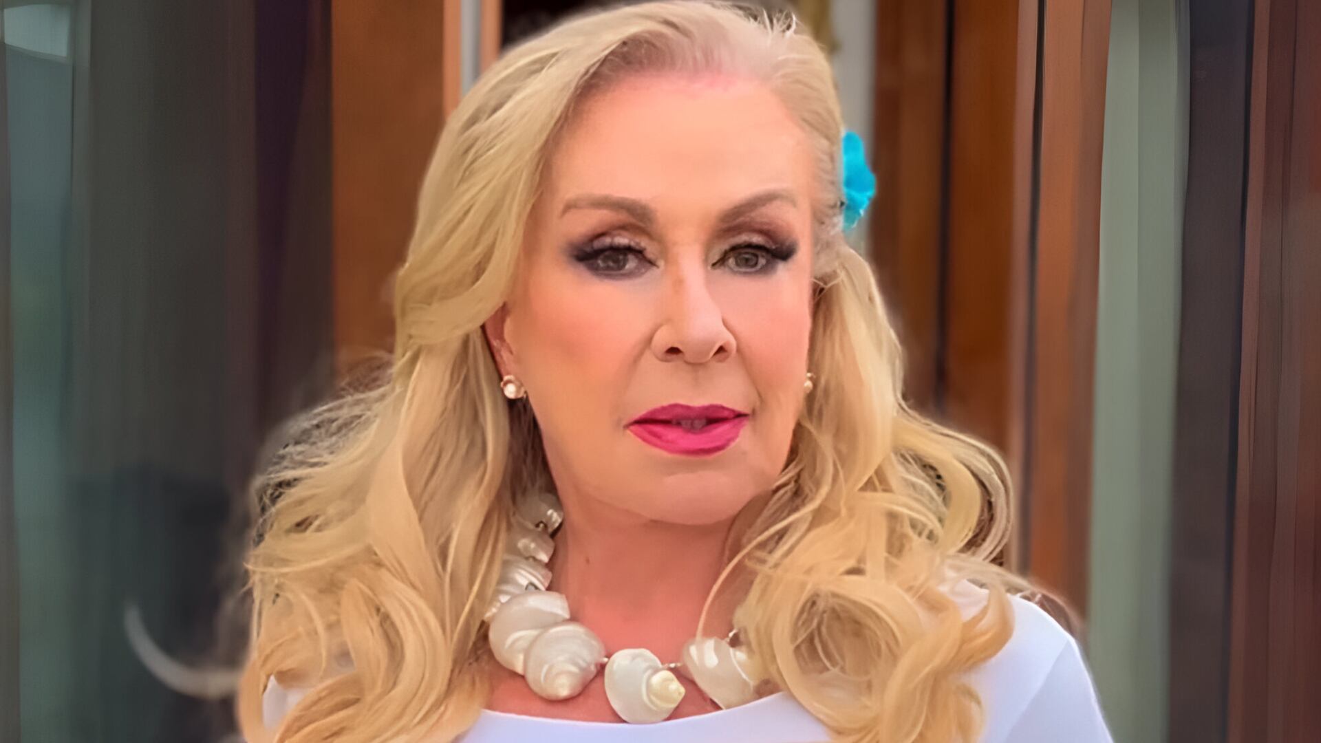 La actriz generó controversia al opinar que las relaciones con diferencia de edad eran vistas de otra forma en el pasado, provocando un intenso debate en redes sociales sobre consentimiento y poder (Archivo)