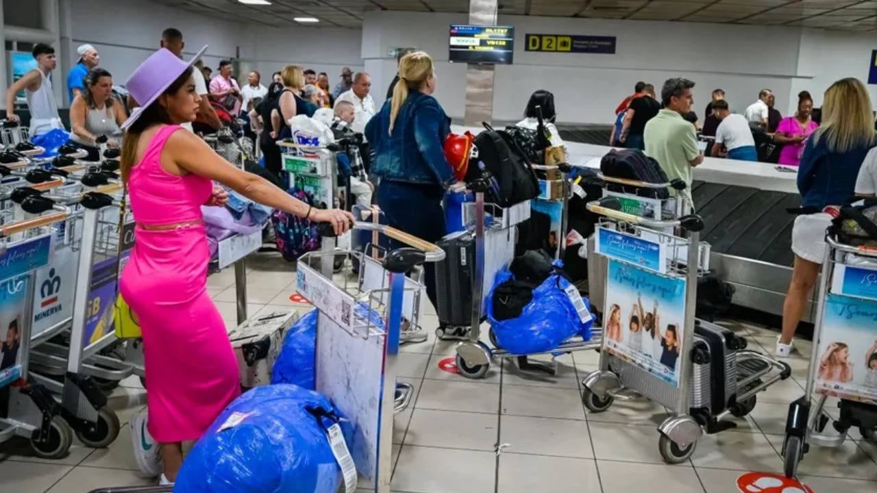 Los candidatos cubanos pueden postularse a una maestría en Reino Unido para el ciclo académico 2027-2028 a través de la plataforma de solicitudes de Chevening. (AFP)
