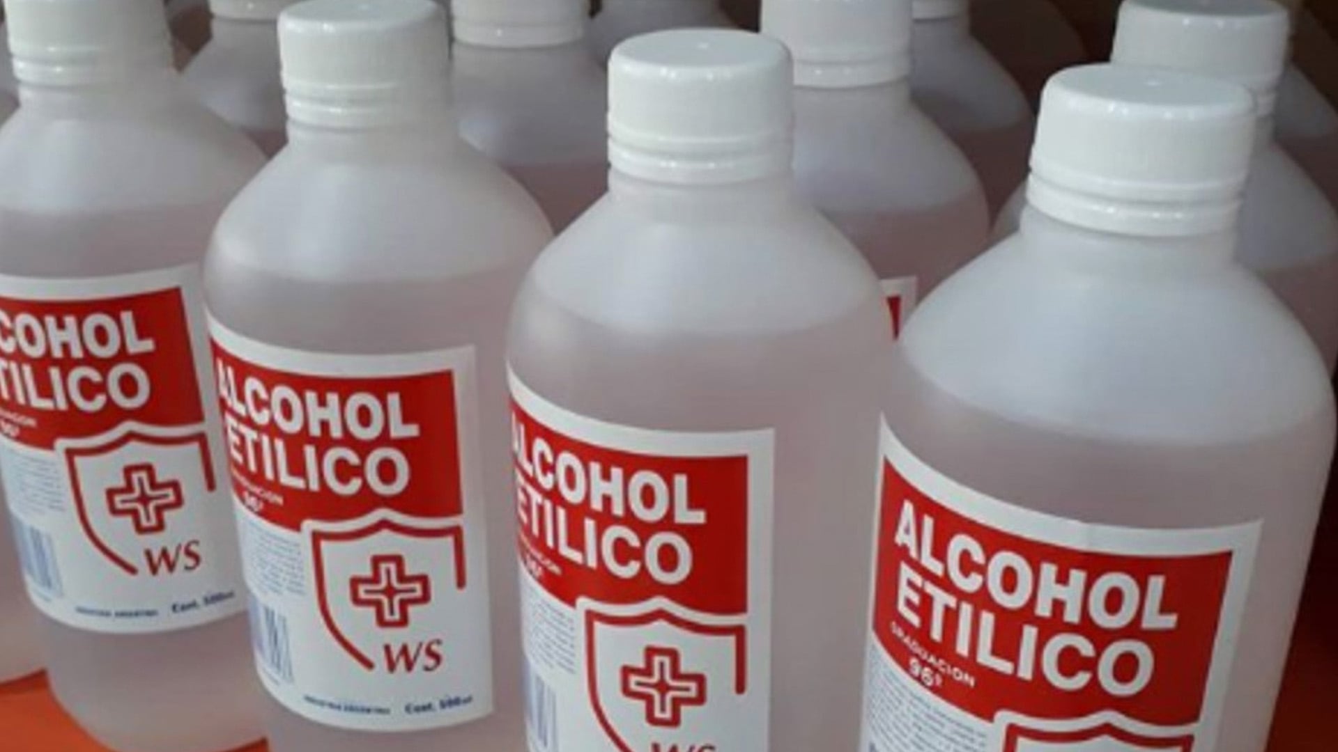 El accidente en el laboratorio ocurrió durante el experimento de la “serpiente negra”, cuando la docente roció alcohol sobre materiales encendidos. (Foto de archivo: Anmat)