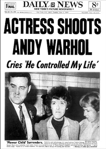 "Controlaba mi vida". Tapa del