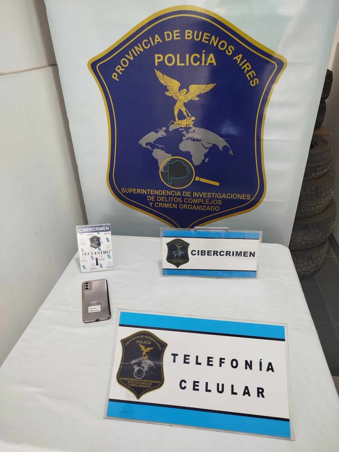 El celular secuestrado por la Policía en la cárcel de Junín