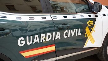 Detienen a dos personas en un control en la A-3 en Villares del Saz por portar 280.000 euros en su vehículo