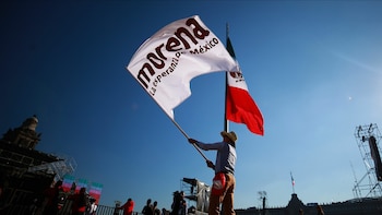 Se analizan posibles reacomodos en la estructura de Morena rumbo a 2027.