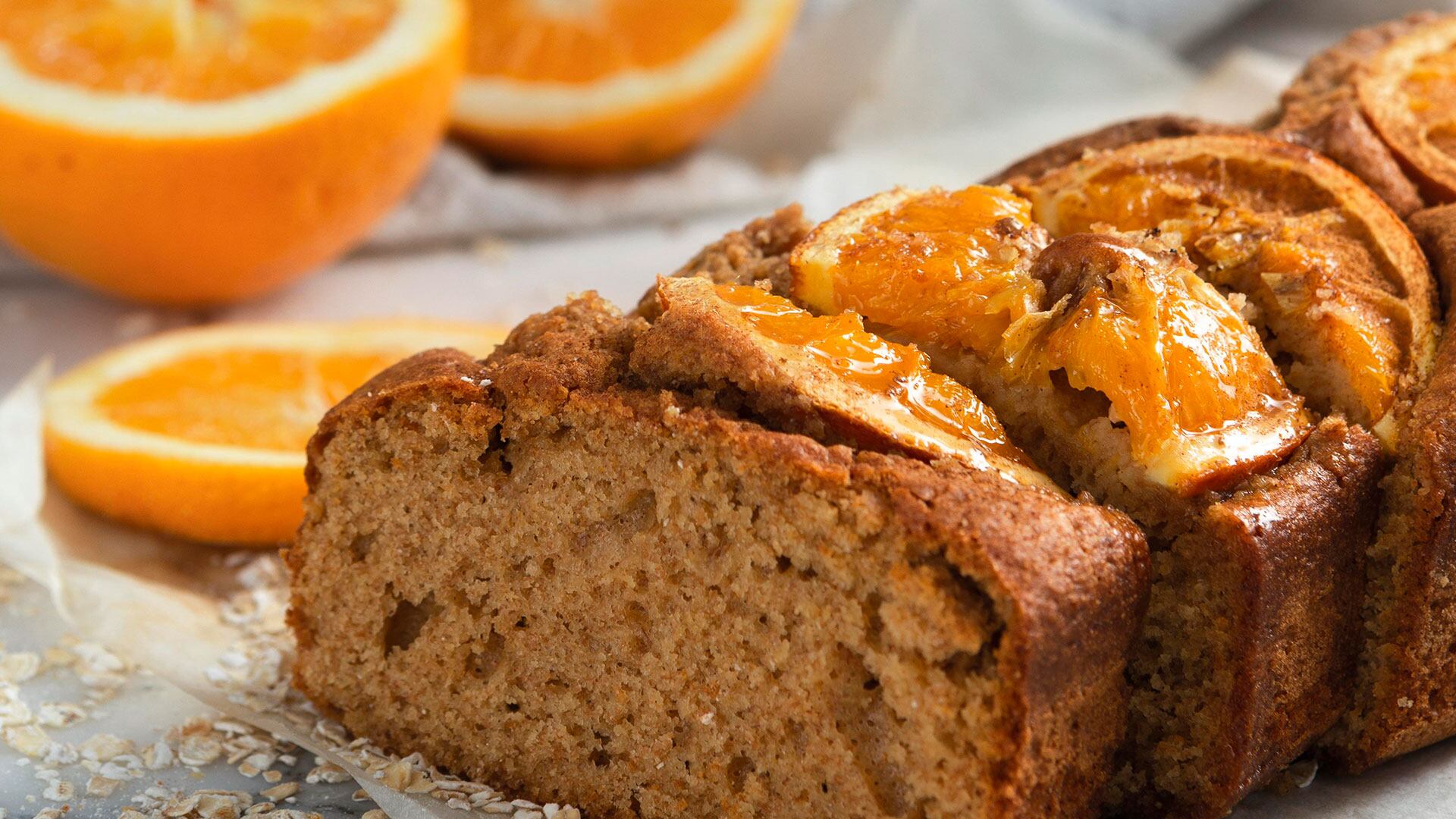 Este bizcocho de mandarina sencillo de preparar está conquistando las mesas de los hogares