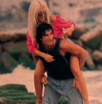 Mónica y Diego disfrutnado de