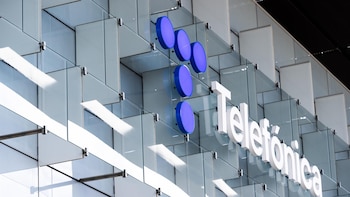 Telefónica, destacada por CDP como caso de estudio por su estrategia de renovables