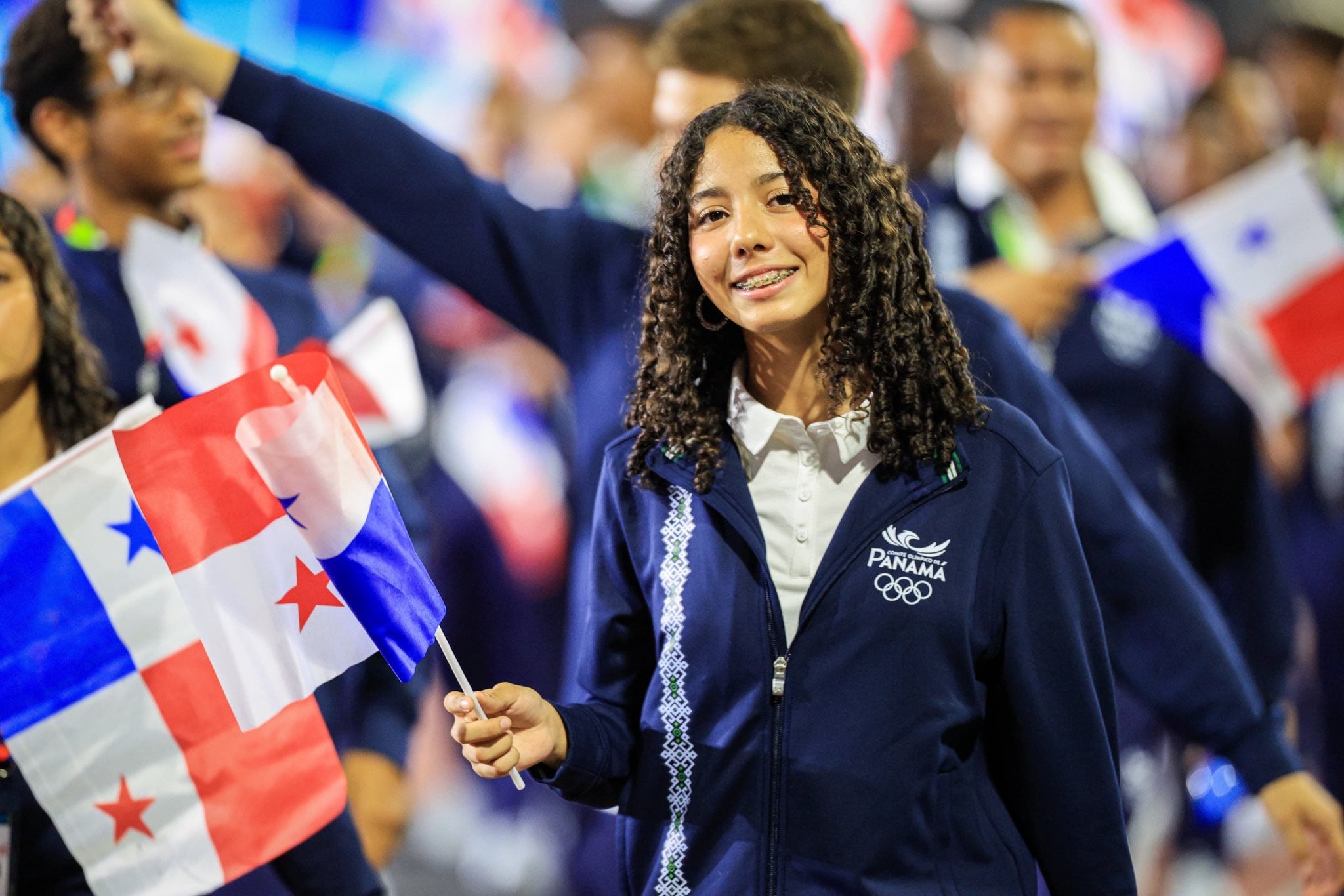 Más de 2.000 jóvenes atletas provenientes de 15 países dieron inicio el domingo a una de las citas deportivas juveniles más grandes de la región, tras la apertura oficial de los IV Juegos Suramericanos de la Juventud Panamá 2026. Foto cortesía gobierno de Panamá.