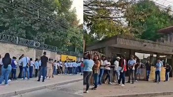 Las filas se presentaron en