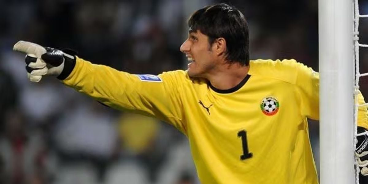 Ivankov abrió camino entre los porteros goleadores de la Champions con dos goles de penal para el Levski Sofia en la temporada 1999-2000 (UEFA)