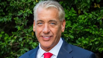 El candidato al Senado de Oklahoma, Barry Christian, fue hallado muerto dentro de un vehículo dos días después de haber sido visto por última vez