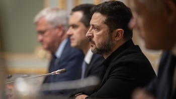 Ucrania sanciona a más de 40 empresas y personas por fabricar y suministrar armas y equipo tecnológico a Rusia