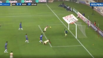 Novick marcó con la mano