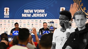 La FIFA cambia de idea con prohibir el español en las ruedas de prensa del Mundial y el Instituto Cervantes aplaude su nueva postura: “No tenía ningún sentido”
