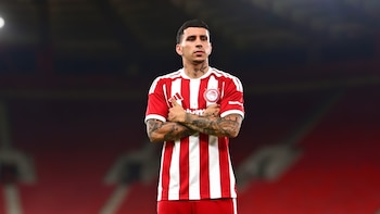 Así fue presentado el colombiano Gustavo Puerta como nuevo futbolista del Olympiacos: será el jugador mejor pagado de la liga griega
