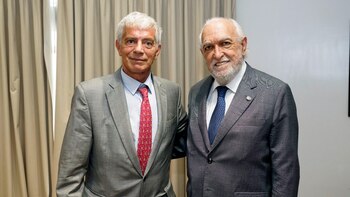 úneo Libarona Gil Lavedra