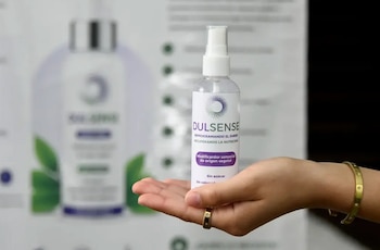 Dulsense busca ayudar a pacientes con disgeusia mediante un espray capaz de modificar la percepción del sabor dulce. Crédito: Anel Kenjekeeva / UCR