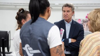 Feijóo denuncia que Sánchez siga