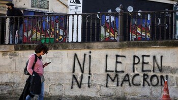 Ballotage in France: the duel