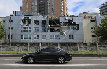 La clínica está junto a