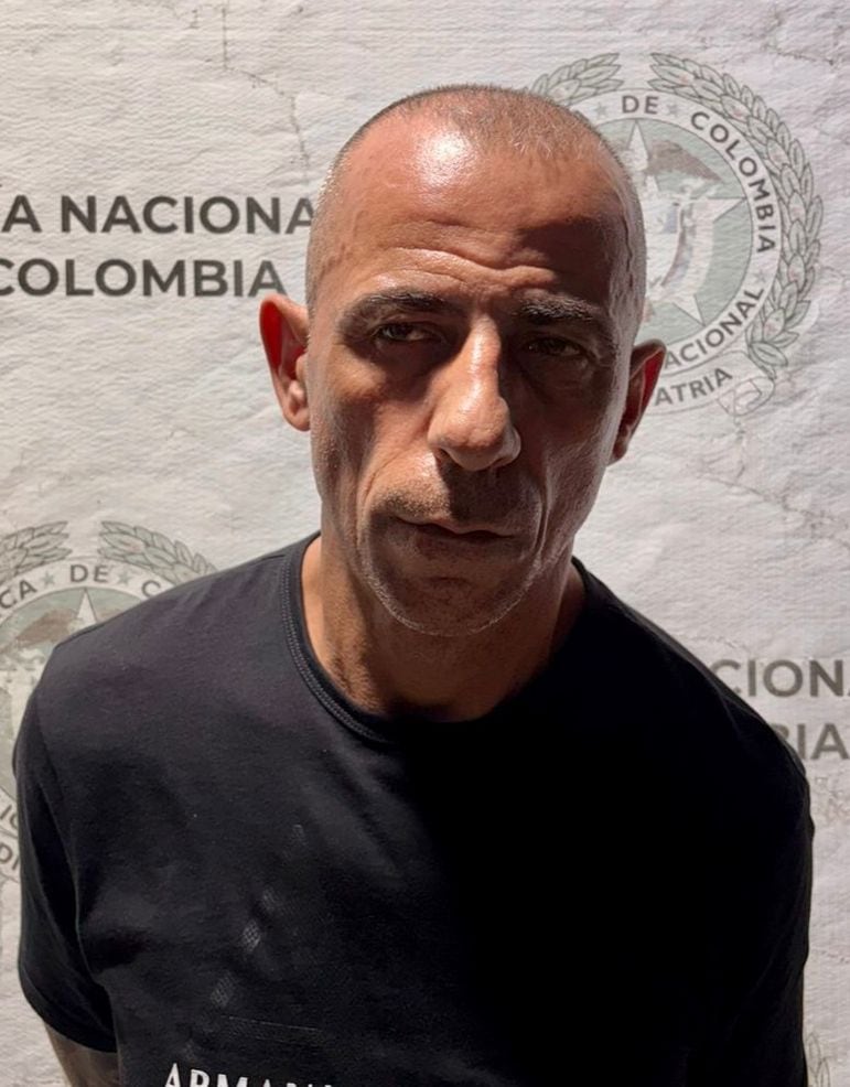 Las autoridades colombianas comprobaron que Gioel obtuvo documentación irregular en el país para dificultar su rastreo - crédito Policía Nacional