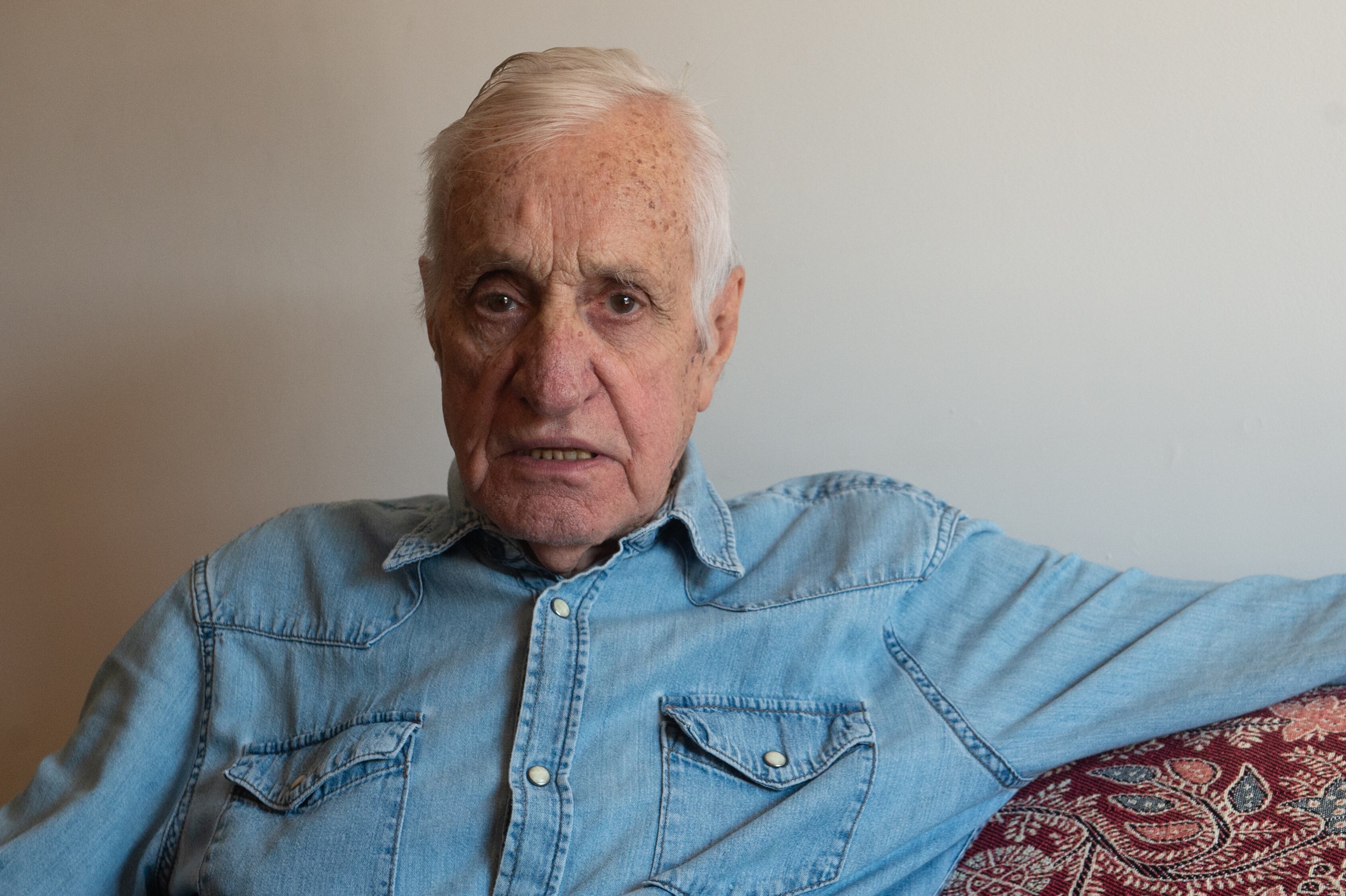 Leandro Illia defiende la gestión de su padre, dice que fue mucho más que un político honesto. (Jaime Olivos)