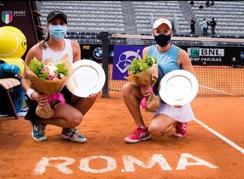 Giuliana Olmos y Sharon Fichman Masters Roma (Foto: Instagram/@guguolmos)