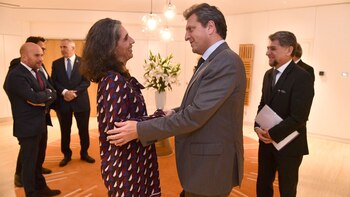 Massa-Embajadores-G7-Claudia-Scherer-Effosxe-Francia