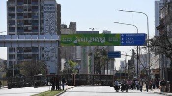 Las autoridades desplegaron la "supervalla"