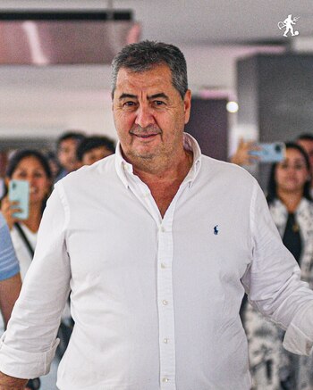 Polilla Da Silva fue presentado