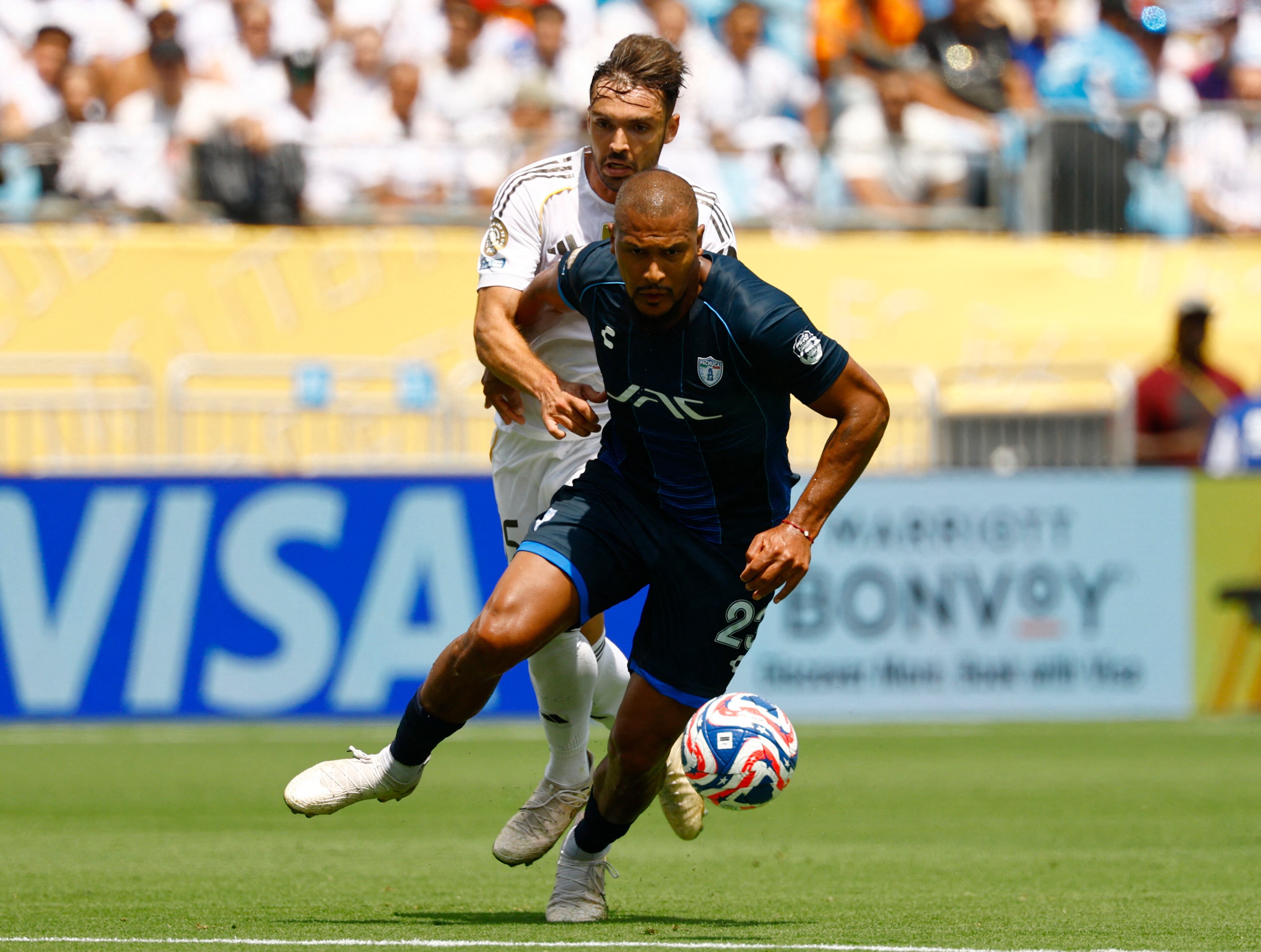 Se espera que Salomón Rondón sea presentado en las próximas horas como nuevo refuerzo del Real Oviedo (REUTERS/Susana Vera)
