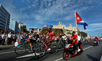 Imagen de archivo de cientos