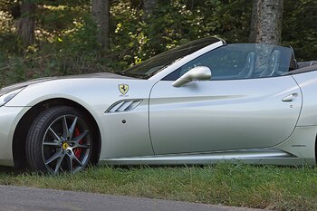 Se vende una Ferrari California