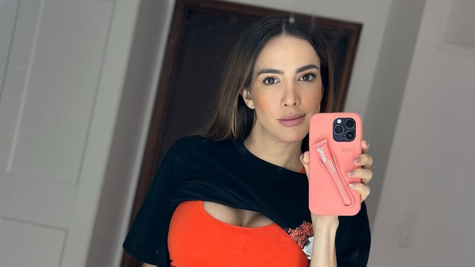 Violeta Bergonzi dejó ver qué pasa detrás de cámaras en