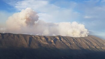 Las impactantes imágenes del incendio