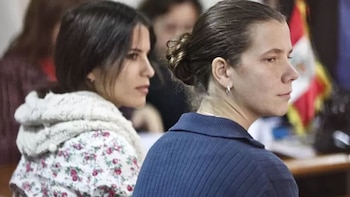 Liliana Castro y Eva Bracamonte