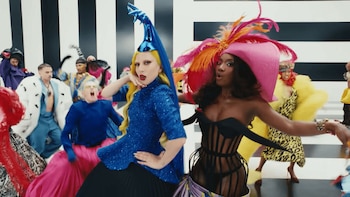 Lady Gaga y Doechii - Runway