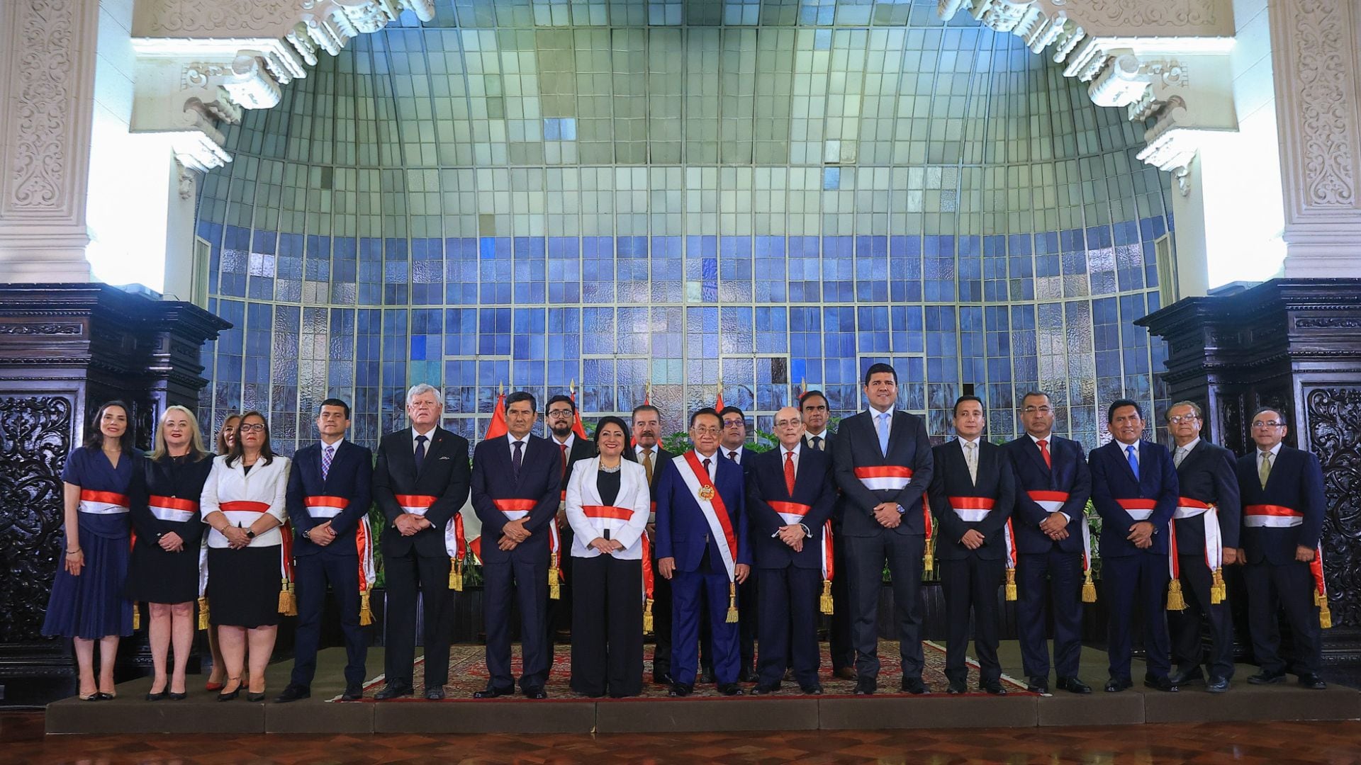 Denisse Miralles juró como premier, pese a haberse anunciado a Hernando de Soto. | Presidencia