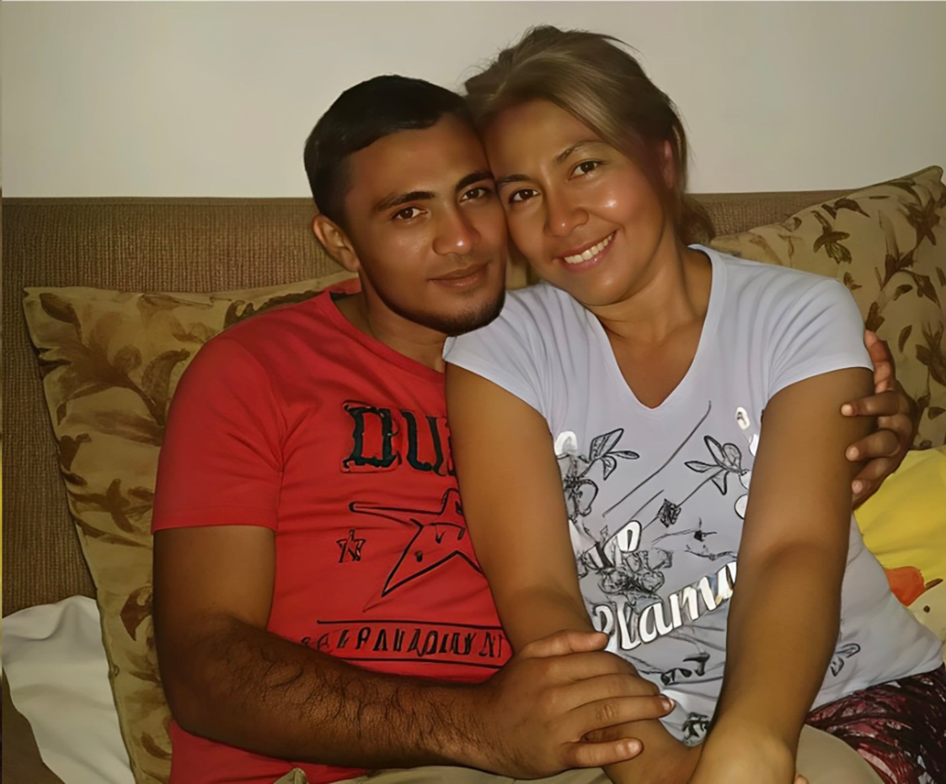 Petra Hernández con su hijo Danny Vásquez